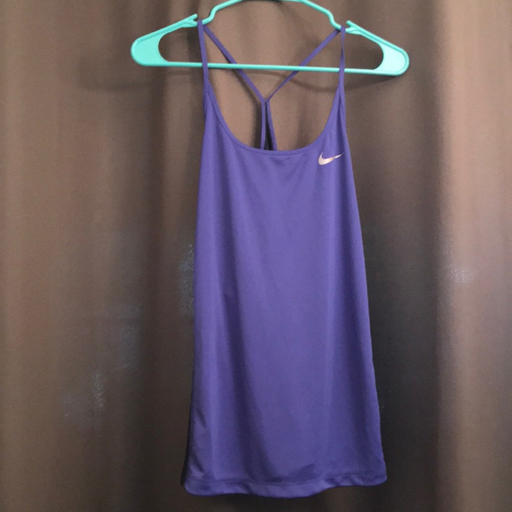 NWT - Womens nike active tank